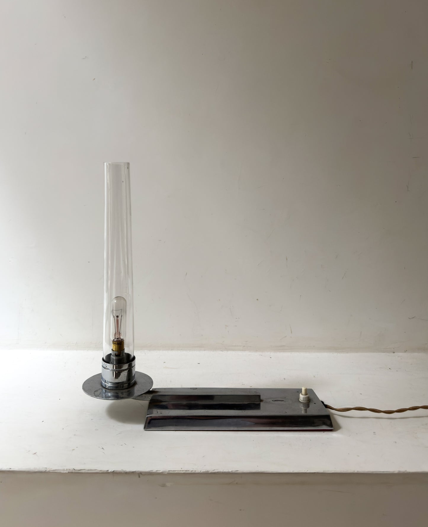 LAMP C1950