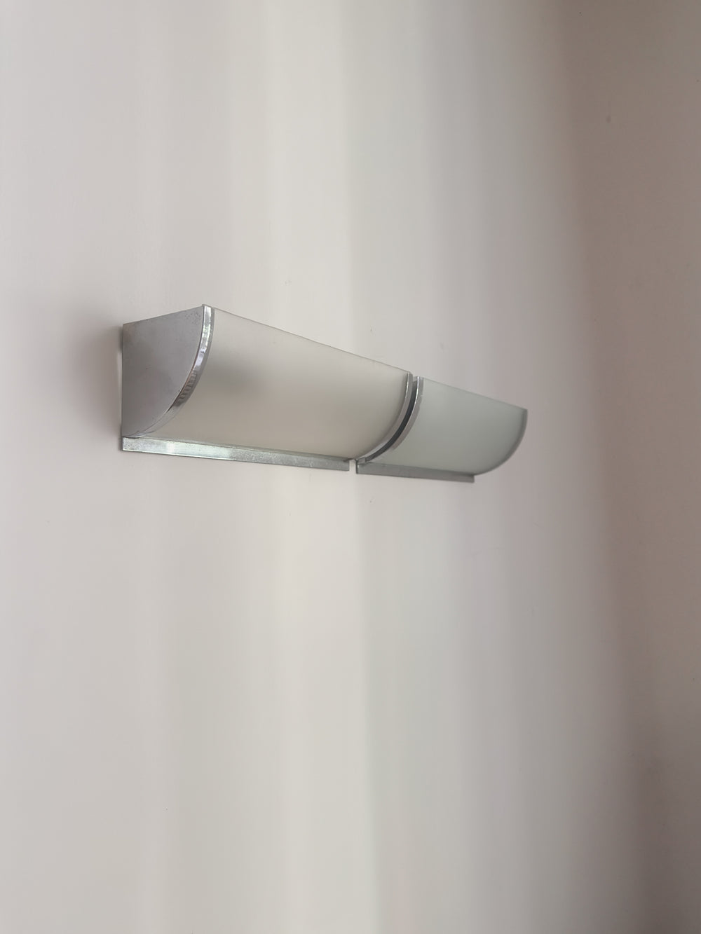 PAIR OF WALL LAMPS C1940